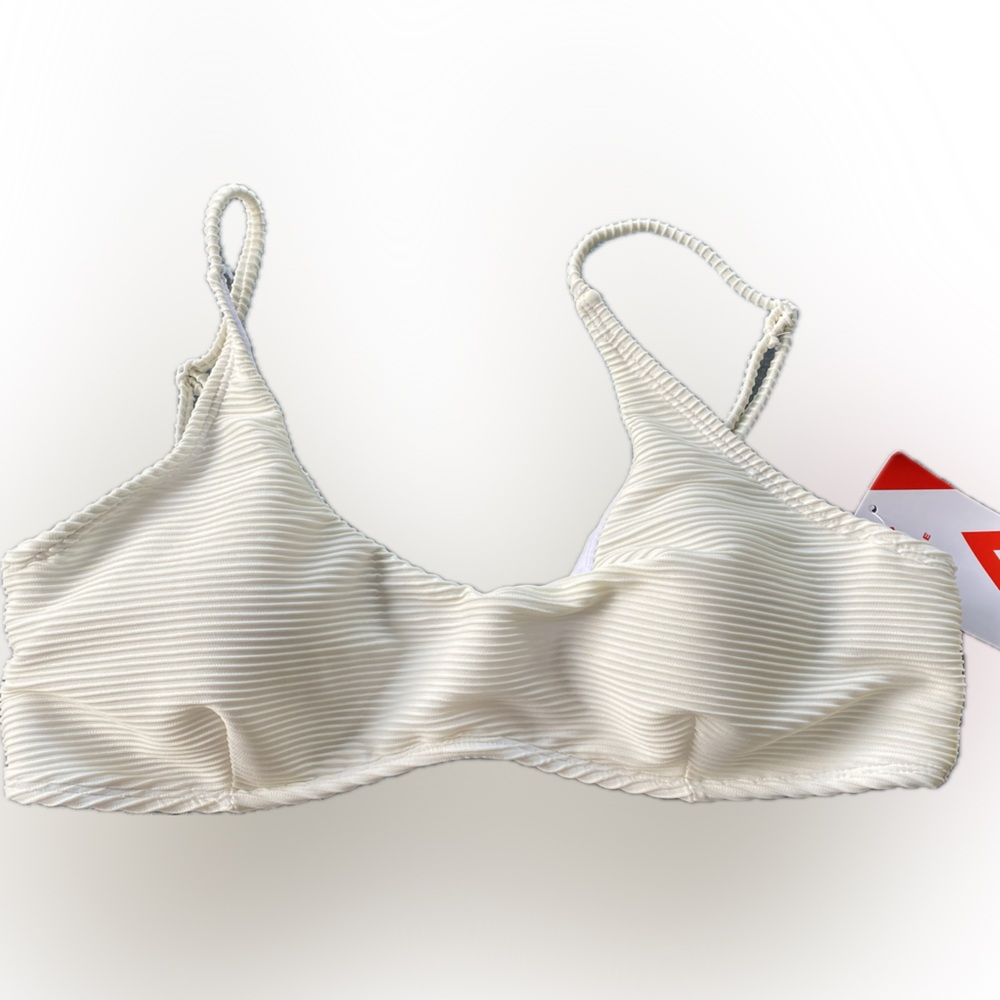 Ripzone & Ardene - Bundle 2 Bathing Suit Tops, BNWT